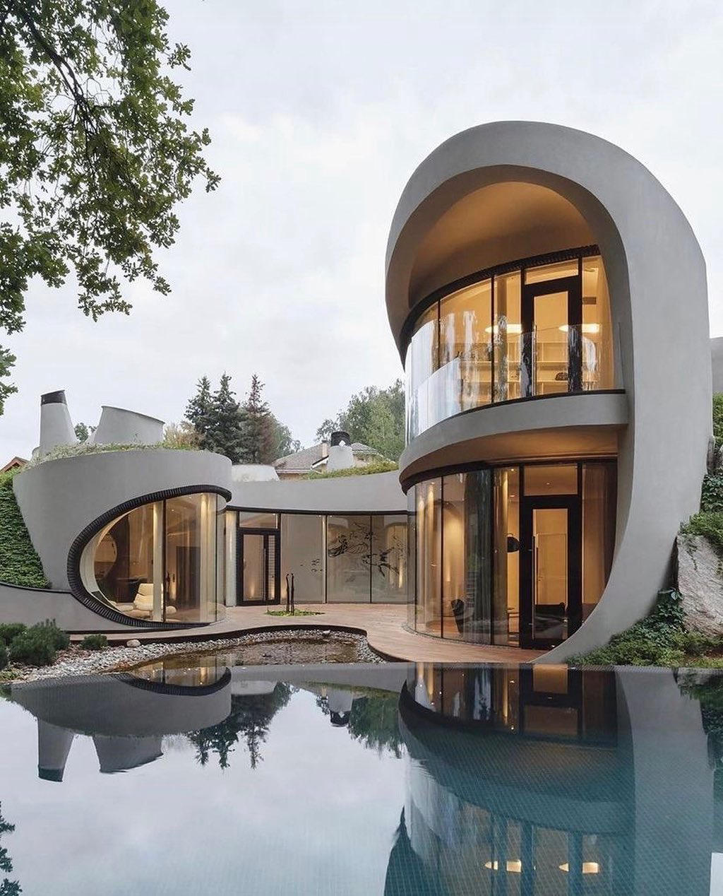 image  1 Taste for Design - Curvaceous and modern, just how we like it