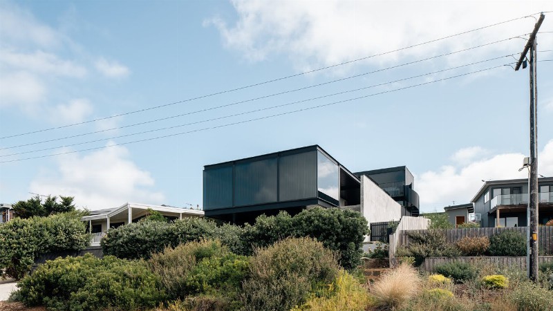This Australian Beach House Has Been Designed To Withstand The Harsh Coastal Environment