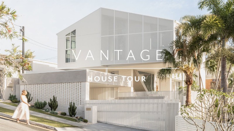 Vantage: An Aussie Coastal Home That Speaks Luxury Resort : House Tour