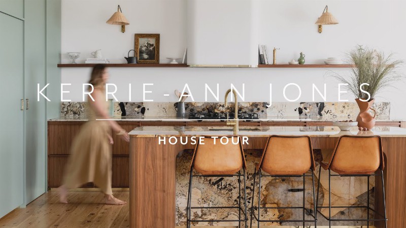 Walk Through This Mid-century Modern Masterpiece By Interior Stylist Kerrie-ann Jones : House Tour